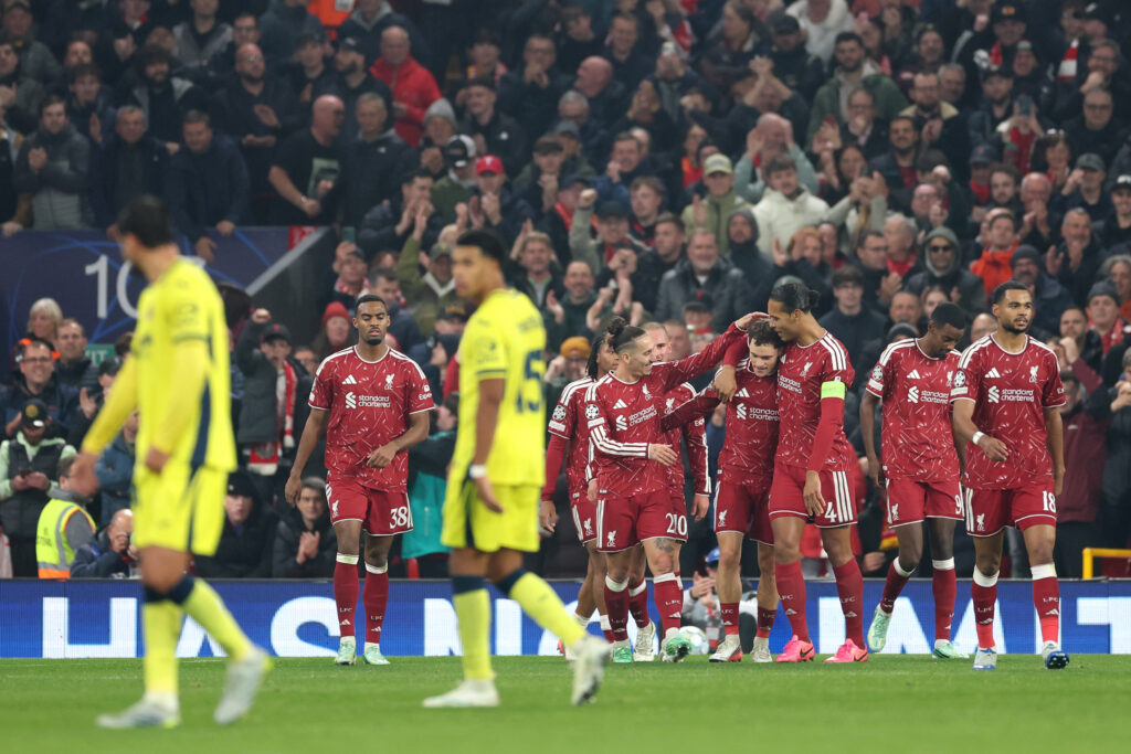 El Liverpool deja al submarino amarillo sin oxígeno
